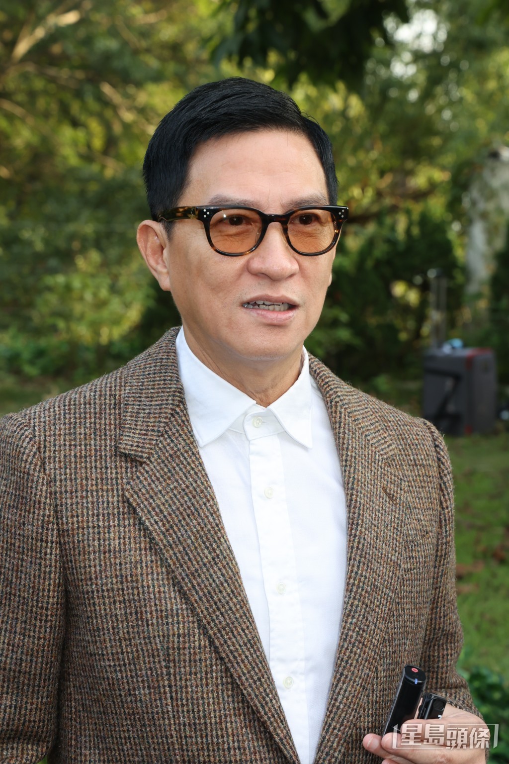 張家輝和陳法拉演有精神病的夫妻角色。