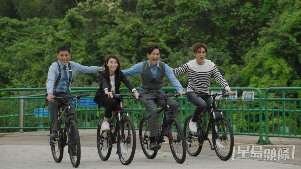 其中一幕是四兄妹一起踏自行车，其中有回忆年轻时自己的画面，十分动人。