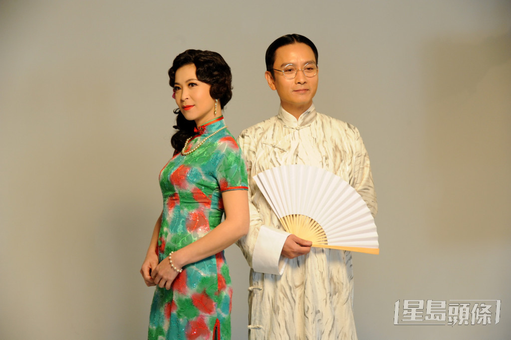 蘇玉華與謝君豪曾合作舞台劇《南海十三郎》。