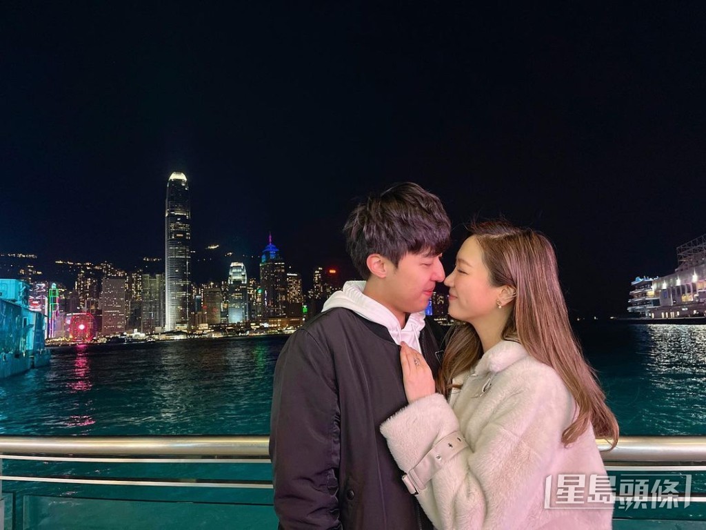 Alexander的IG不時見到兩人的親暱合照。