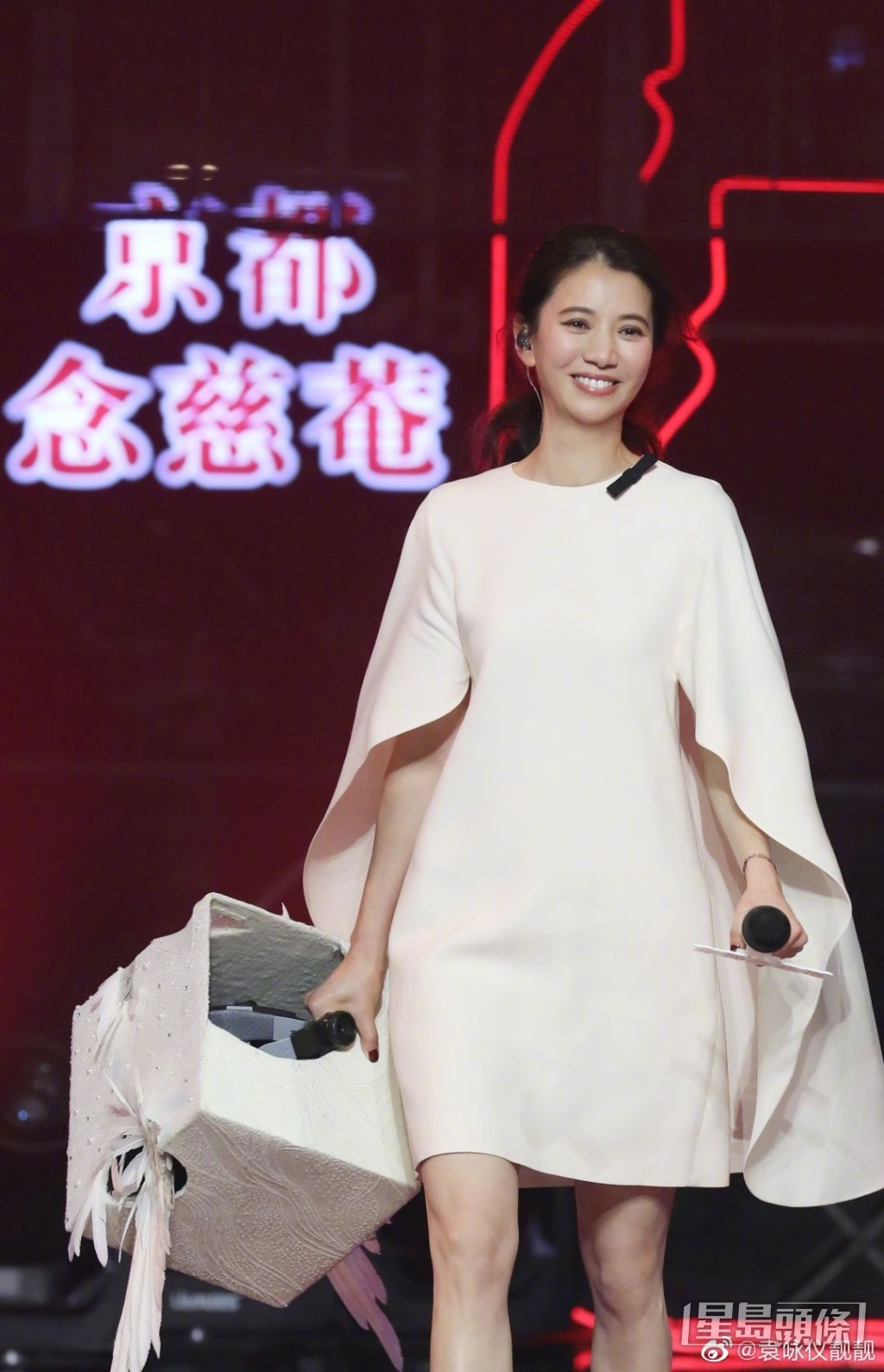靚靚經常被網民大讚零濾鏡下依然漂亮。