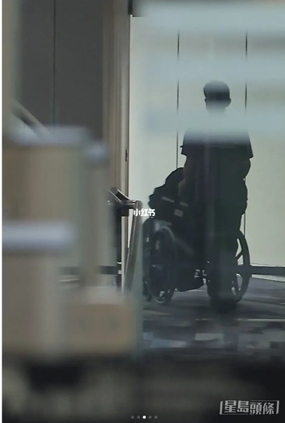 網民拍到袁祥仁的近況。