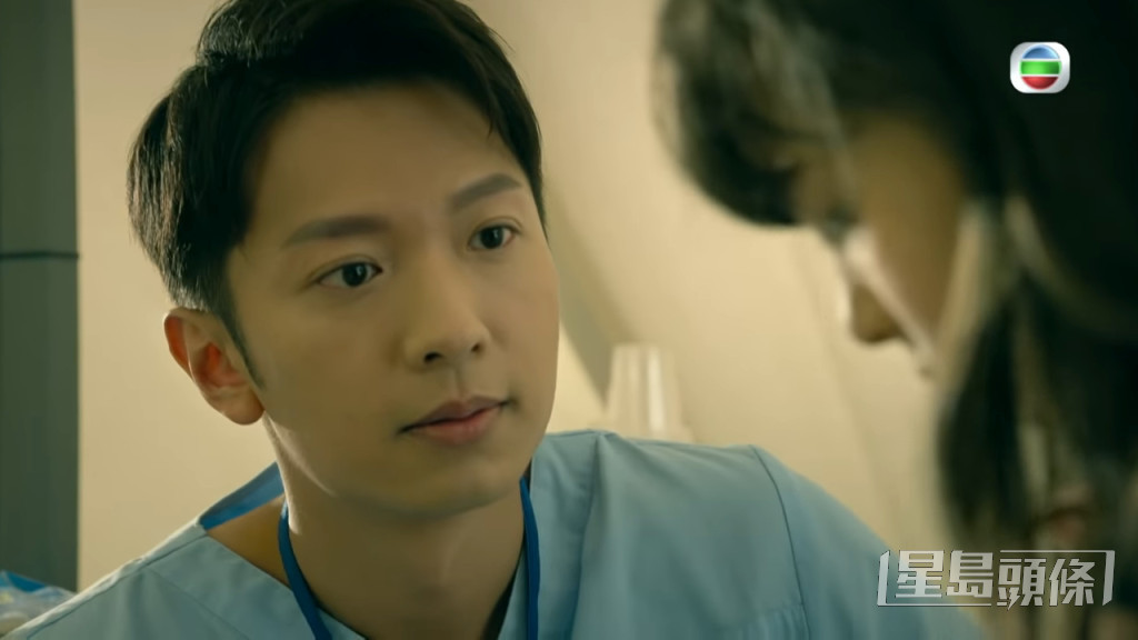 高鈞賢回港拍邵氏的《飛虎3壯志英雄》，演無國界醫生。