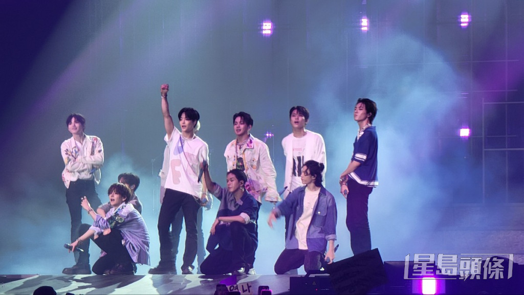 韓國人氣男團TREASURE昨晚在亞博開show。
