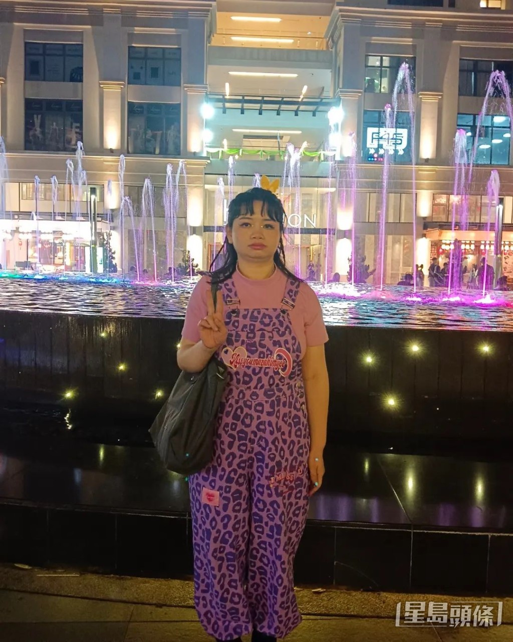 阿儀的Pose都一樣。