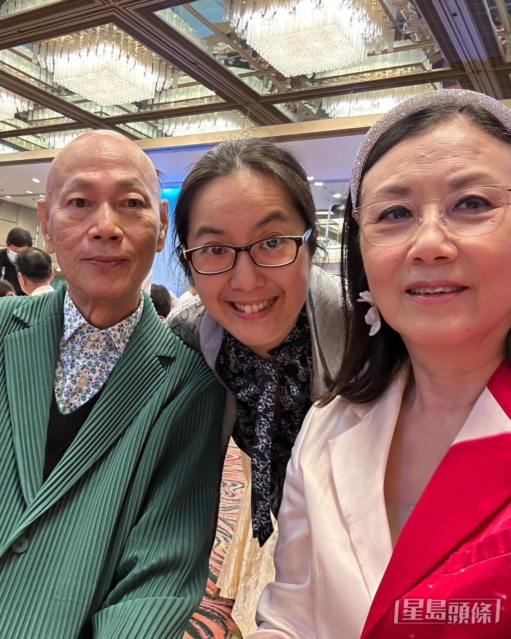 汪明荃搞笑指自己辈份很高。