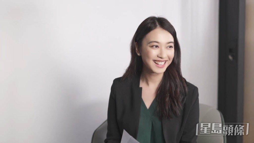 朱千雪近年轉行做大律師,曾以大律師身份講同性婚姻。