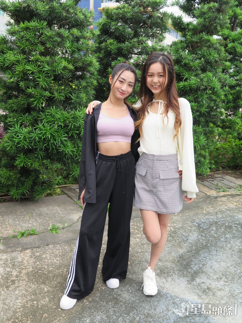 Jojo（左）和Karen虽然觉得拍摄过程辛苦，但也认为是难得体验。