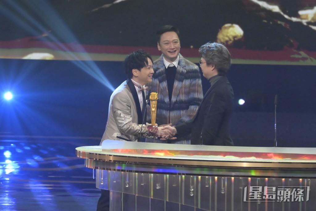 近年甚少於幕前露面的梁榮忠再踏TVB，網民都表示驚喜。