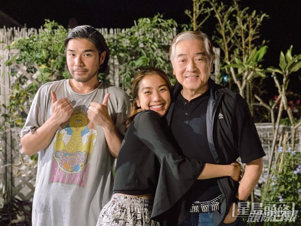 秦沛育有一子一女。