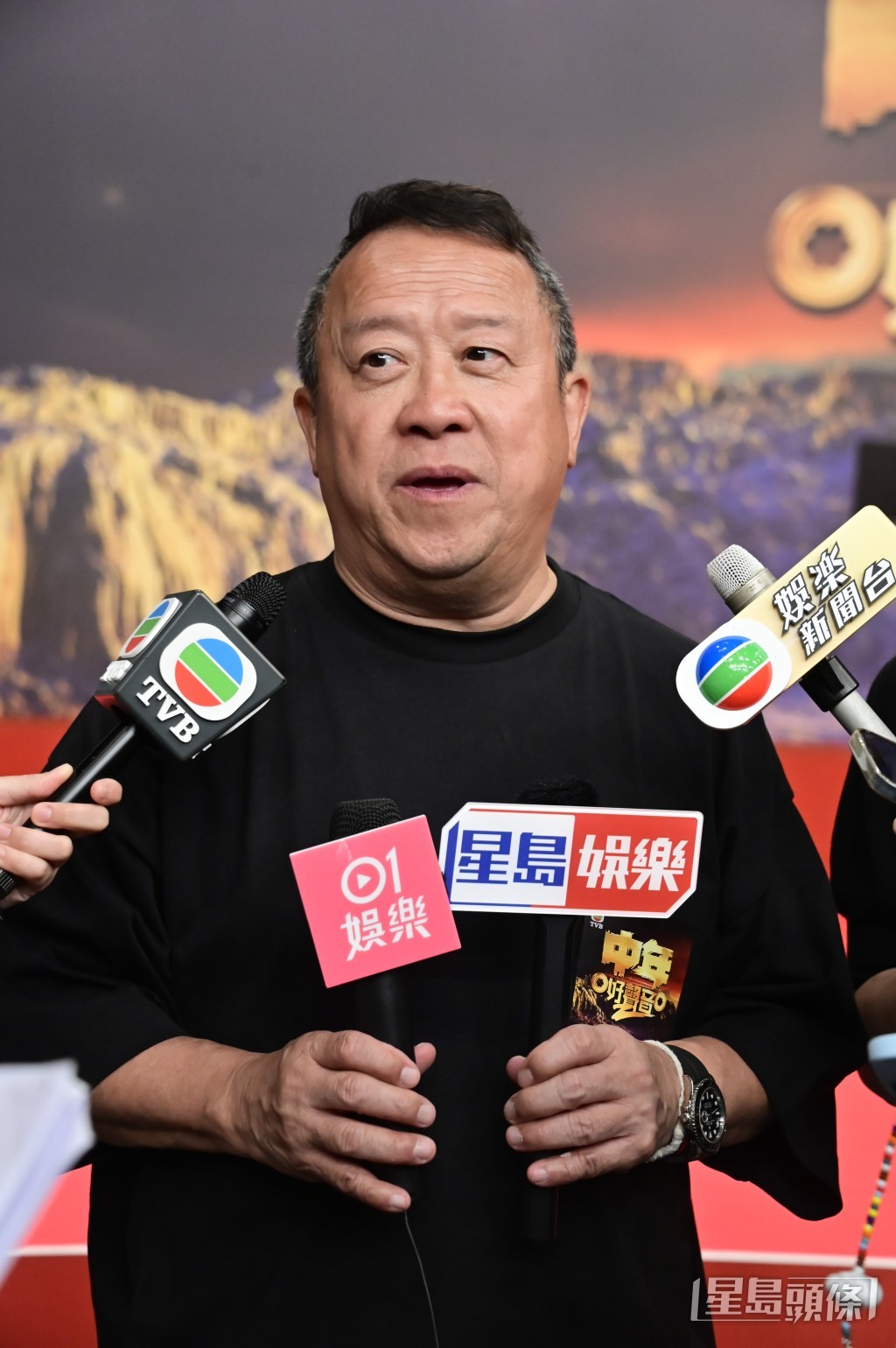 去年退選港姐林泳怡日前自揭面試時,被曾志偉勸減肥令她大感無癮,曾志偉表示:「面試時有些女仔外型不錯,但體重差少少,就會問她們有無信心減肥。」