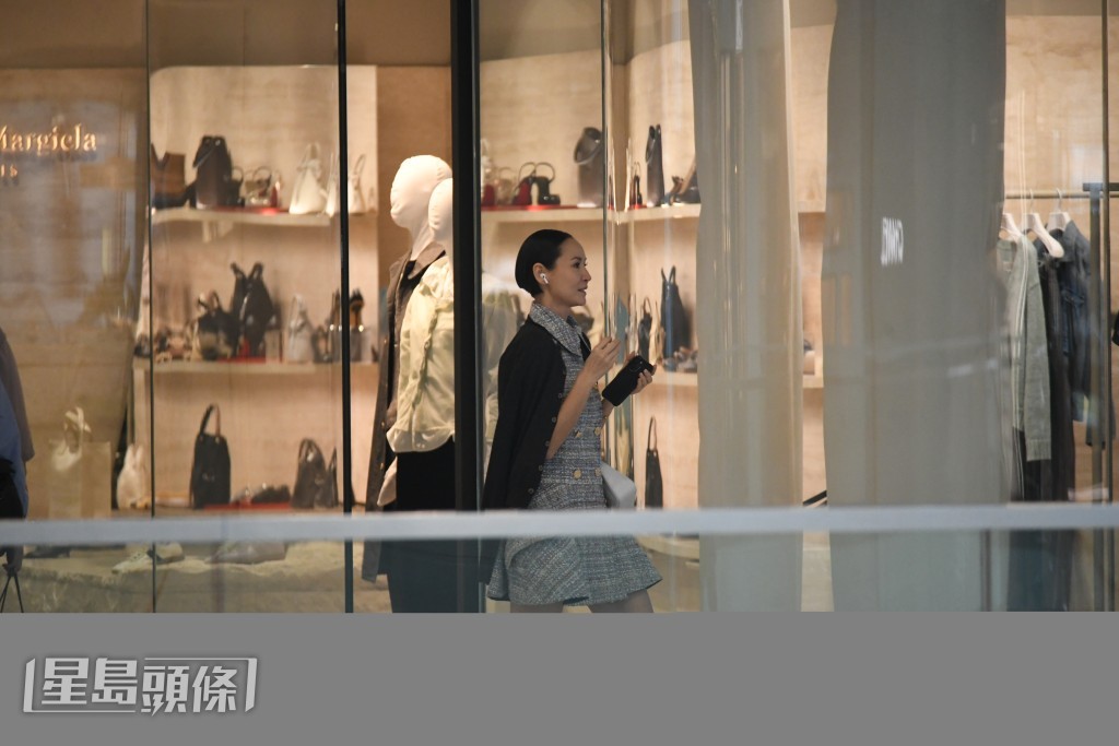 飯後Amanda S.亦只是去生活百貨店行逛，沒有行任何名店。