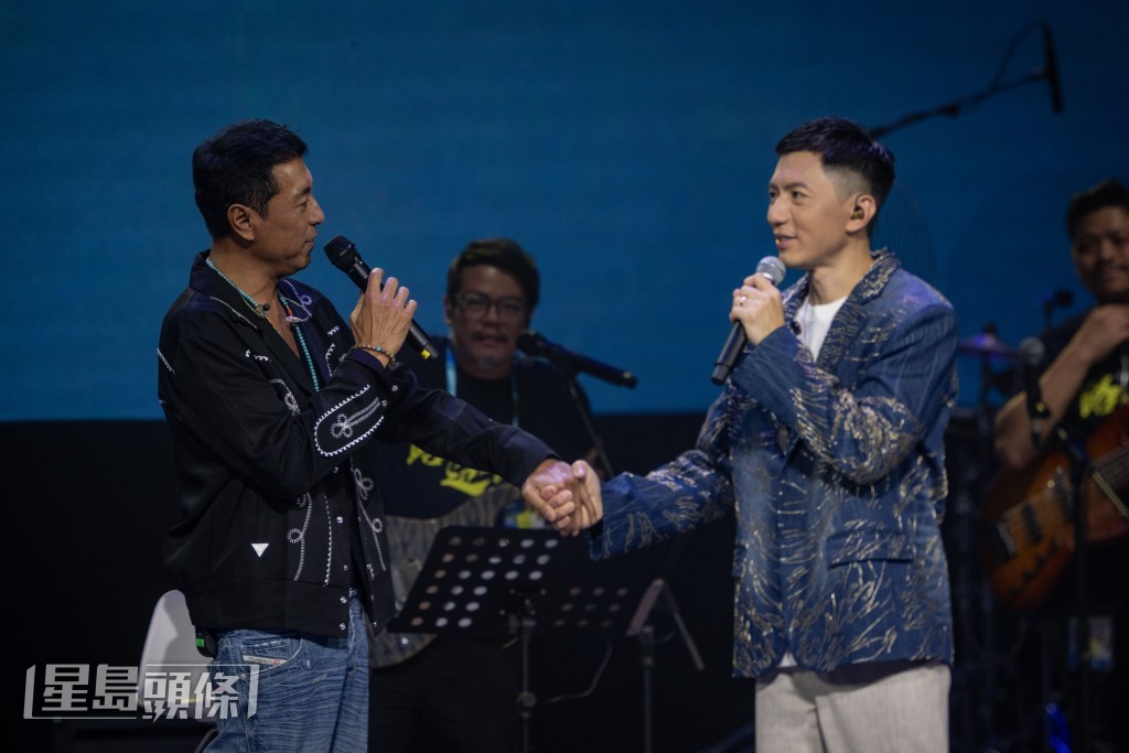 黑哥大讚Ben是暖男，綵排前會提他帶備ear mon。