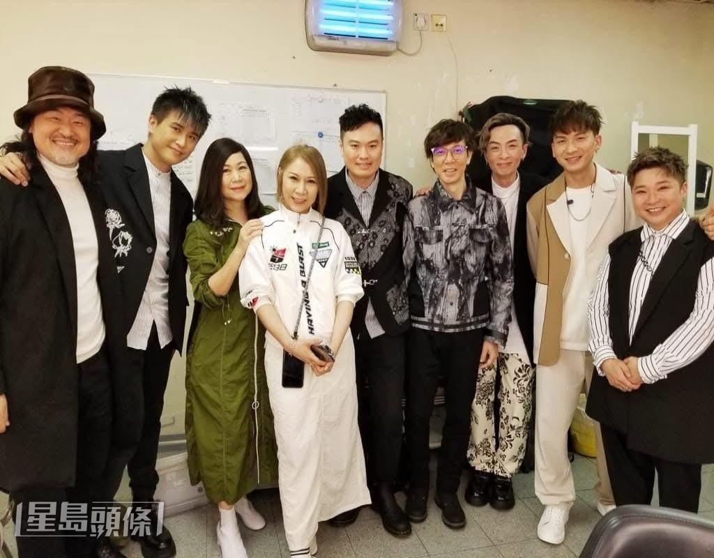 參加《中年好聲音》賽事,令觀眾認識到羅金榮的獨特聲音。  參加《中年好聲音》賽事,令觀眾認識到羅金榮的獨特聲音。