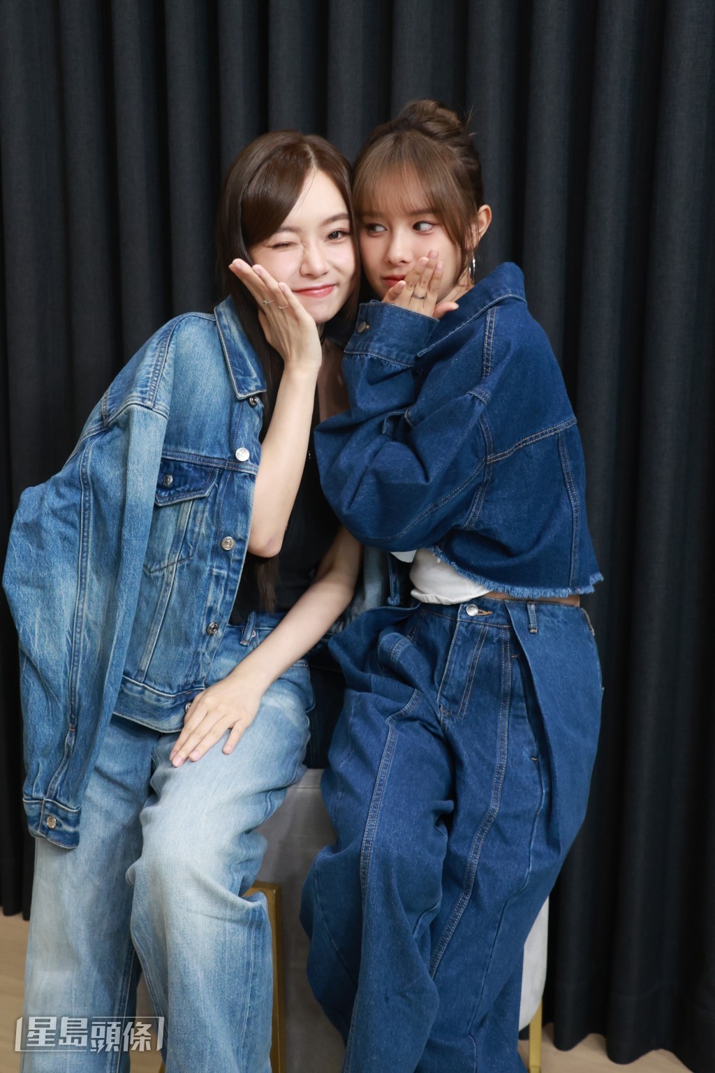 2人鬼馬合照。 2人鬼馬合照。
