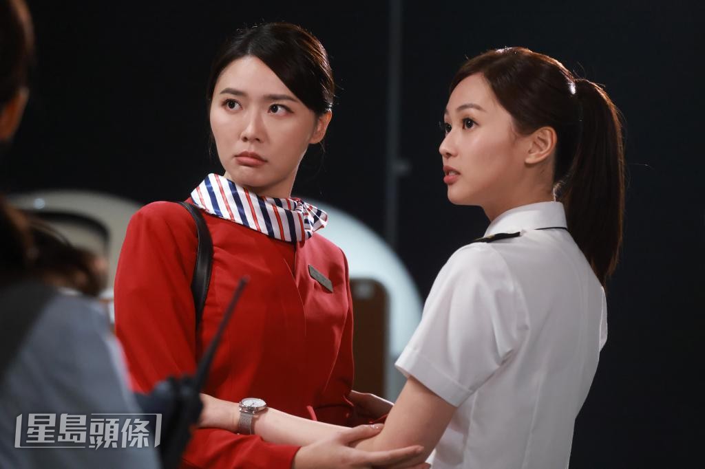 由於《飛II》在冬天拍攝,Joey難忘與郭柏妍邊拍攝邊凍到震。 由於《飛II》在冬天拍攝,Joey難忘與郭柏妍邊拍攝邊凍到震。