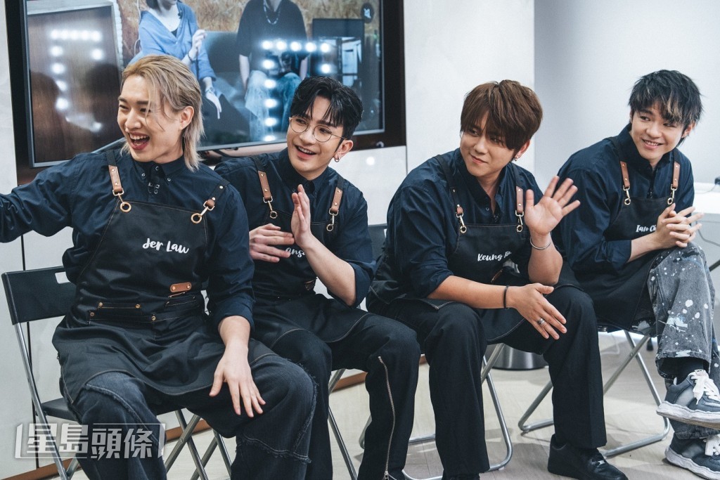 明晚(26日)播出的一集,姜濤、陳卓賢(Ian)、柳應廷(Jer)和盧瀚霆(Anson Lo)將會挑戰製作飯團。 明晚(26日)播出的一集,姜濤、陳卓賢(Ian)、柳應廷(Jer)和盧瀚霆(Anson Lo)將會挑戰製作飯團。