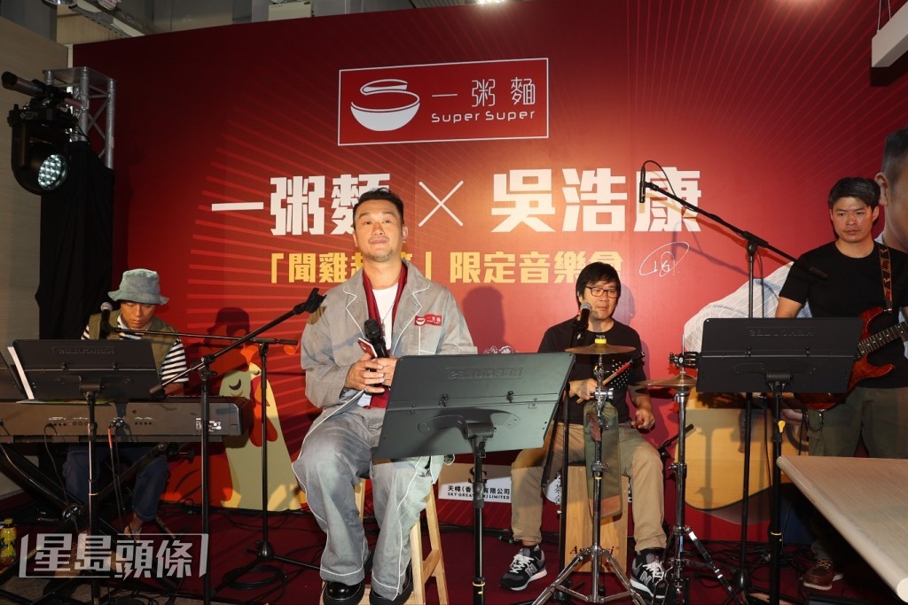 他指自己在廣告中反串扮女人，怕效果不好！