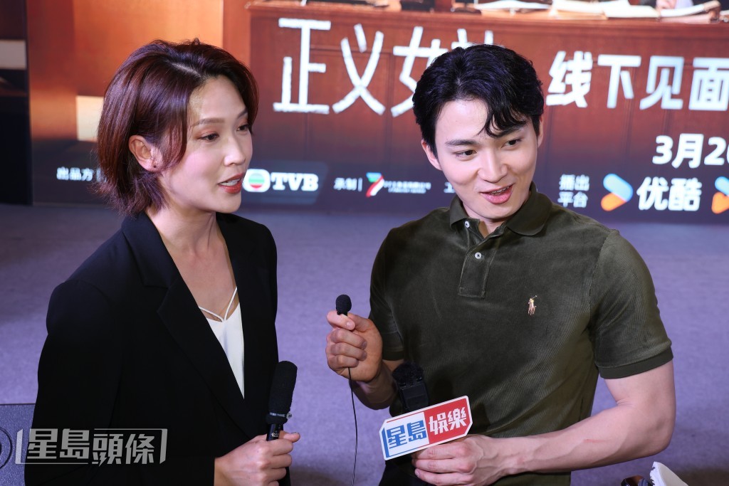 蔣祖曼曾在《新聞女王2》與阿佘拍檔，私下原來好玩得。