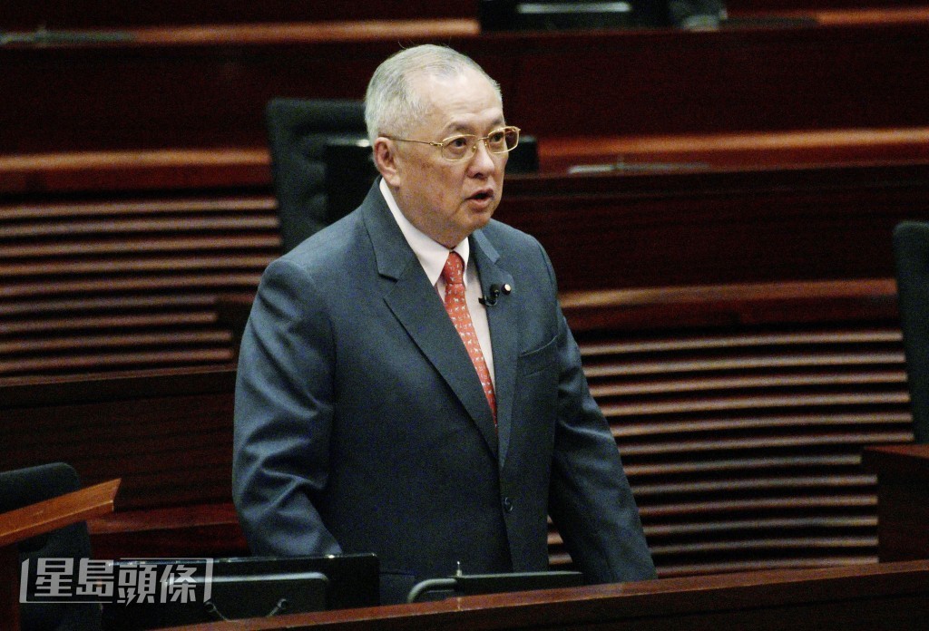张宇人提出，输入外劳的申请过程非常漫长。欧乐年摄