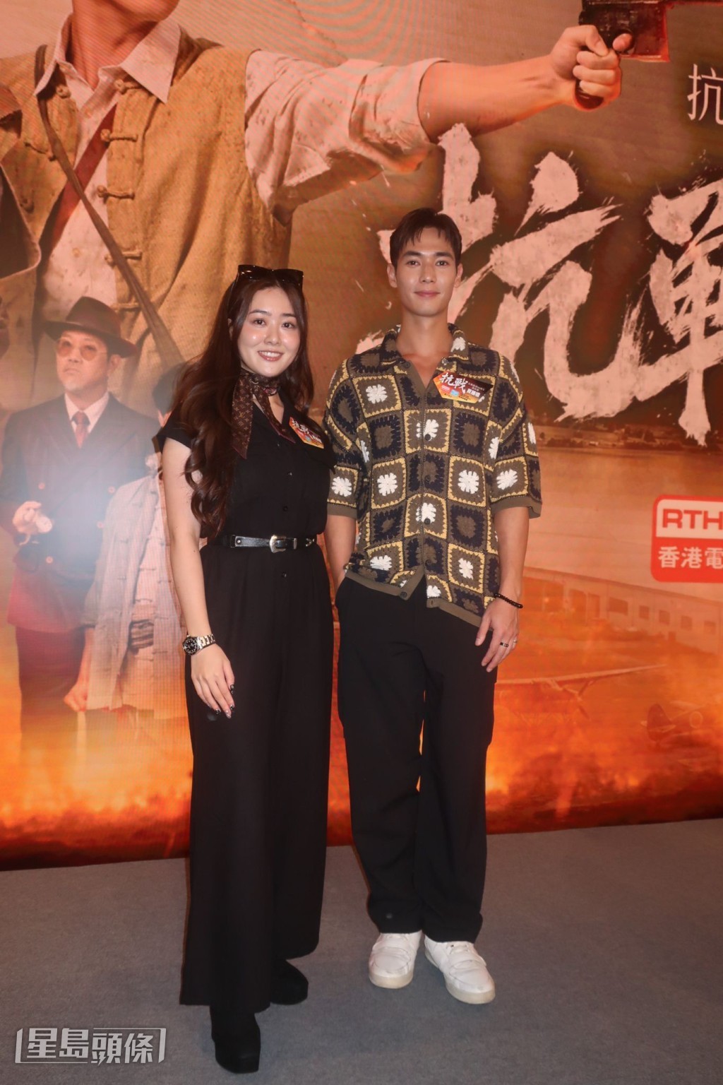 二人事前做了不少准备工作,务求更了解当年的历史。 二人事前做了不少准备工作,务求更了解当年的历史。