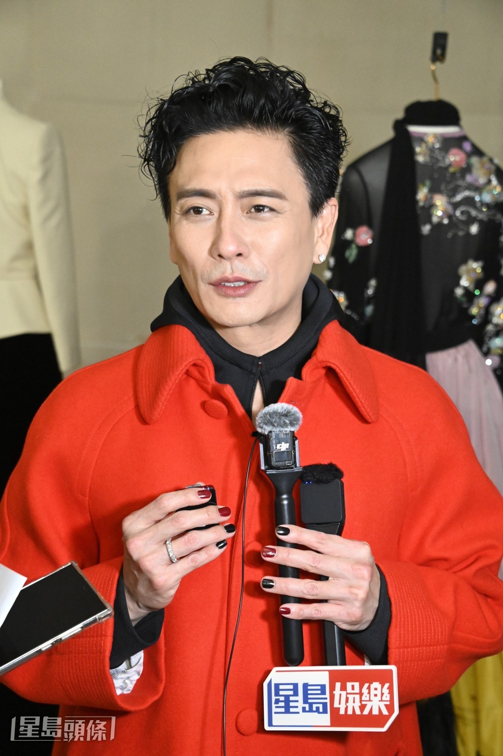 黃宗澤撐吳卓羲爆粗，稱一句半句好濕碎，是廣東話精髓。