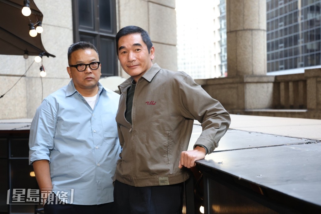麥兆輝第一次識方中信係廿幾年前一齊去泰國拍戲，笑言估唔到佢係鍾意煮飯嘅人，原來呢個人係立體又好有魅力。