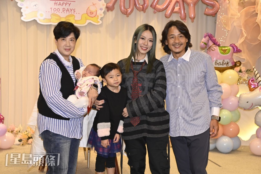 J.Arie前來祝賀。