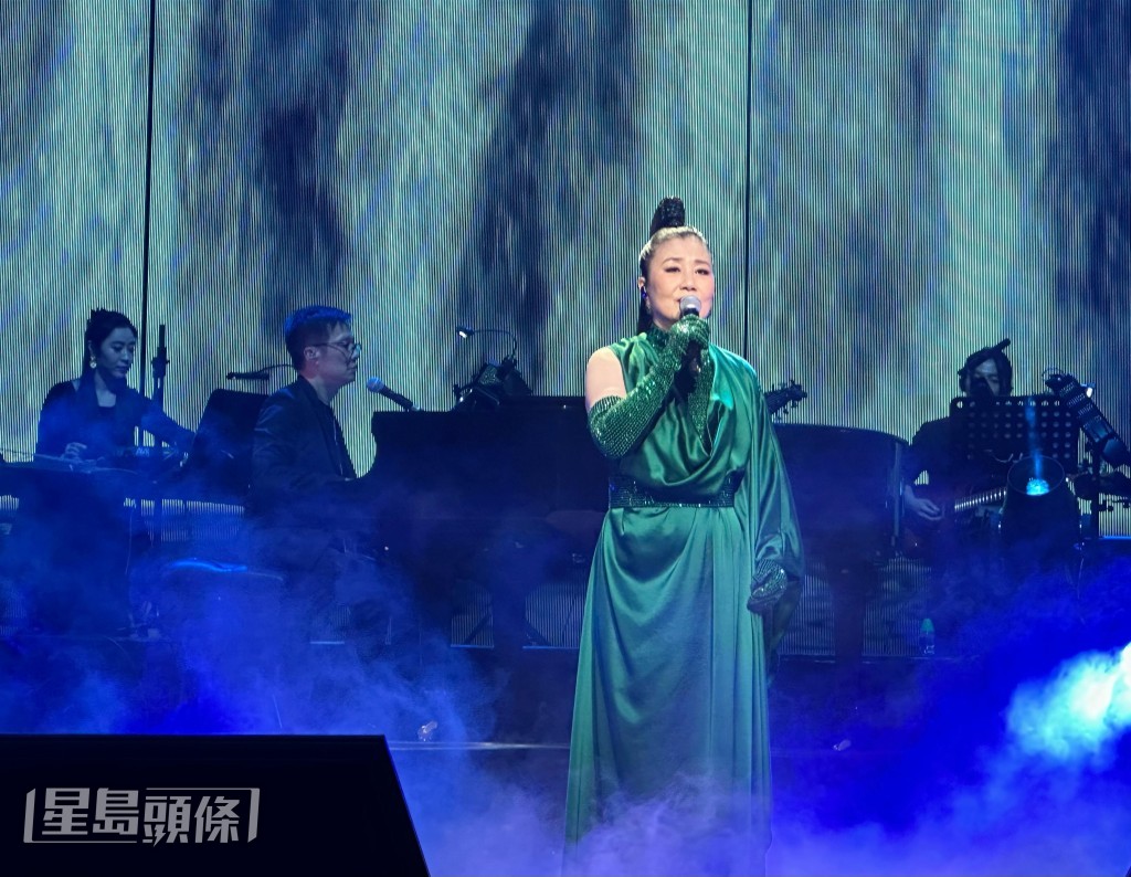 阿姐的演唱會造型亦是精心設計。