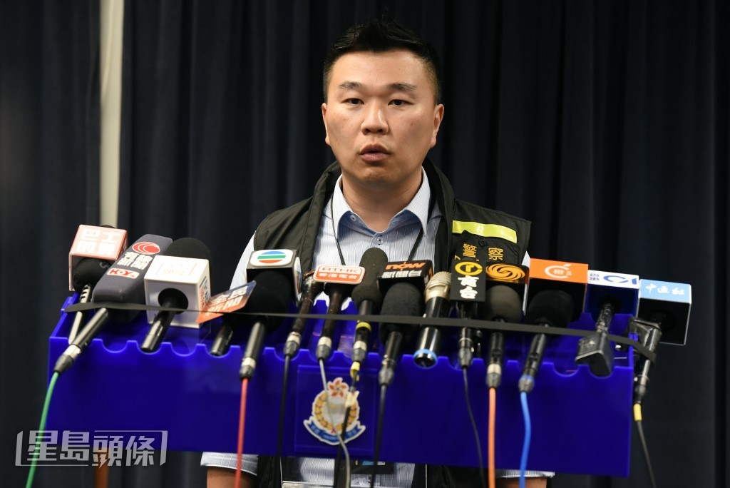 西九龍總區刑事部（行動）警司賈錦琳交代案情。黃文威攝