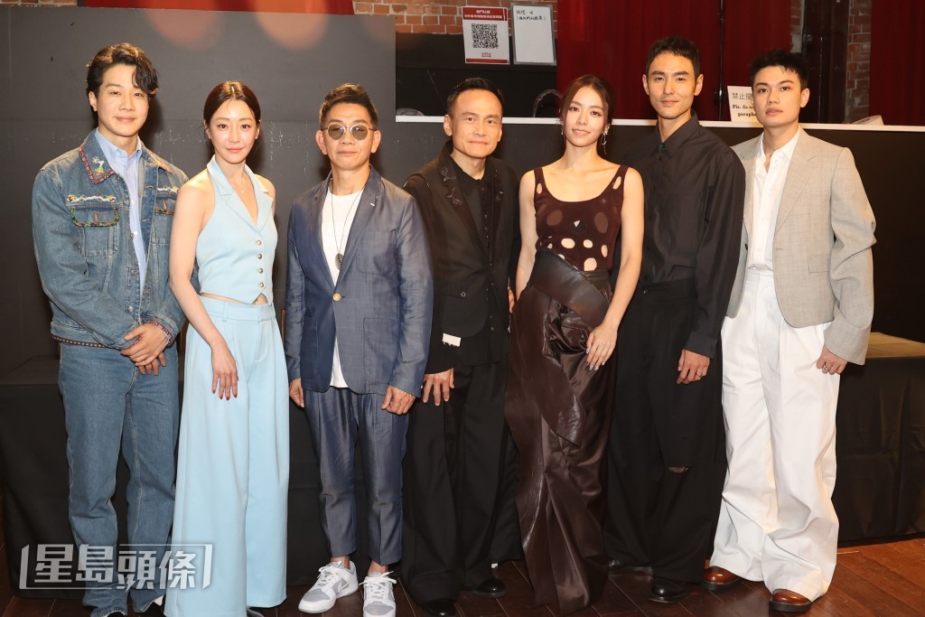 袁富華（左3）大讚黃精甫是一位很叻的導演。