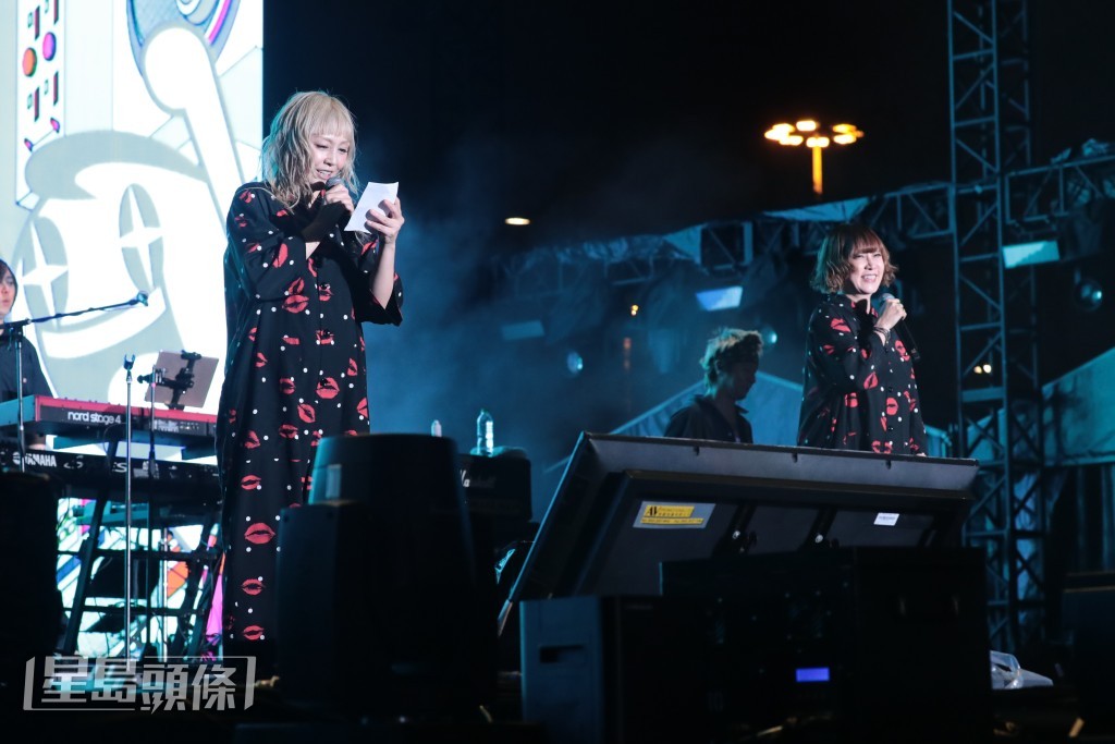 PUFFY壓軸出場。