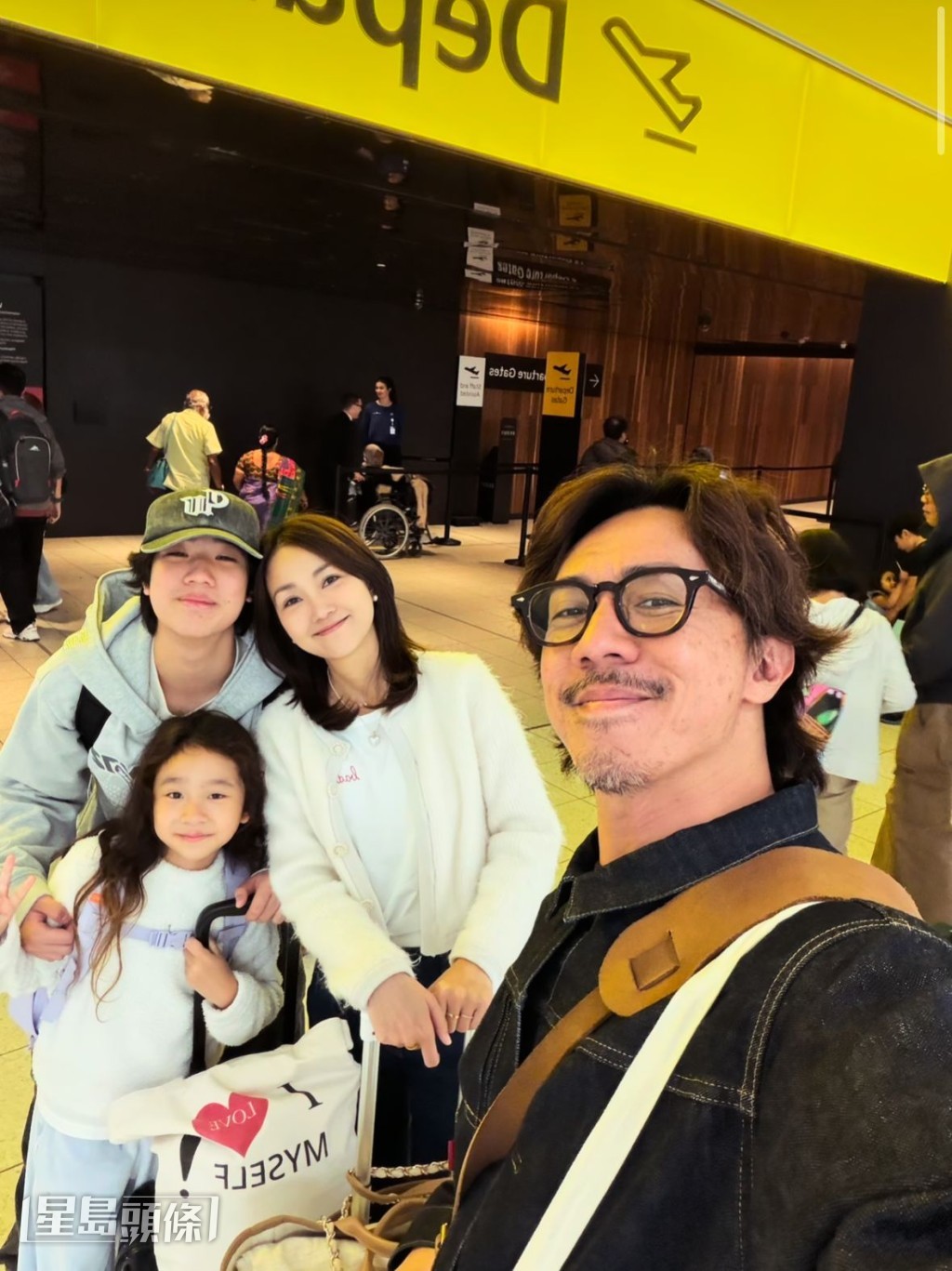 張繼聰兒子張瞻到澳洲留學，身為爸爸的他感覺似失戀。