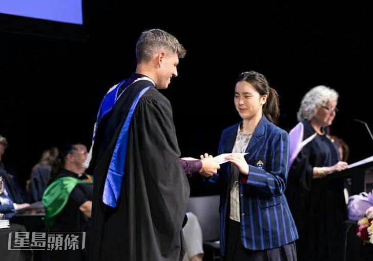 Chantel獲學校頒發學術獎項'Academic High Distinction',相當厲害! Chantel獲學校頒發學術獎項'Academic High Distinction',相當厲害!