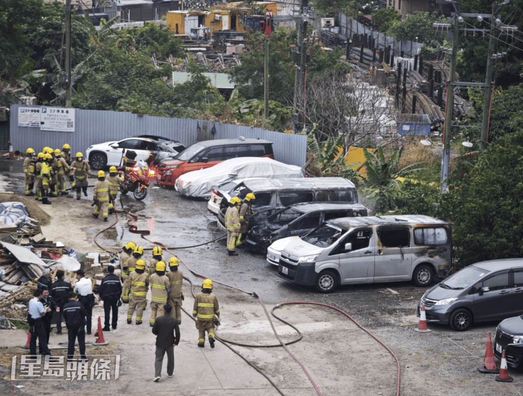 消防到場將火救熄。黎志偉攝