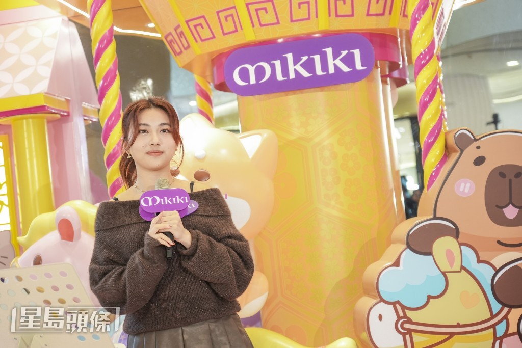 周智敏直認不是A0，有拍過拖。