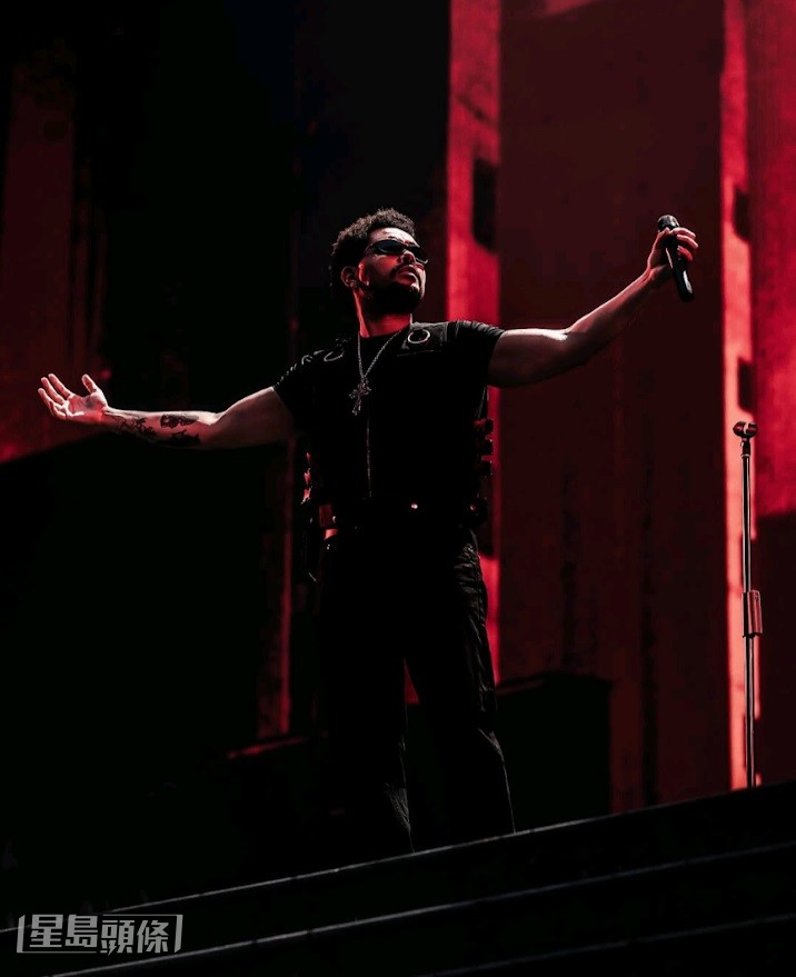 雖然BTS在7月的最佳巡演月度榜中屈居第2，但排第1的The Weeknd（見圖）演出場數卻是他們的2倍。