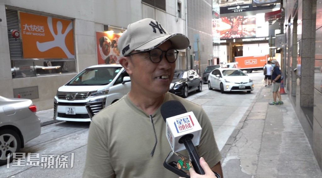 居港逾30年的菲律賓裔市民Tony表示,自己常買六合彩。郭穎彤攝 居港逾30年的菲律賓裔市民Tony表示,自己常買六合彩。郭穎彤攝