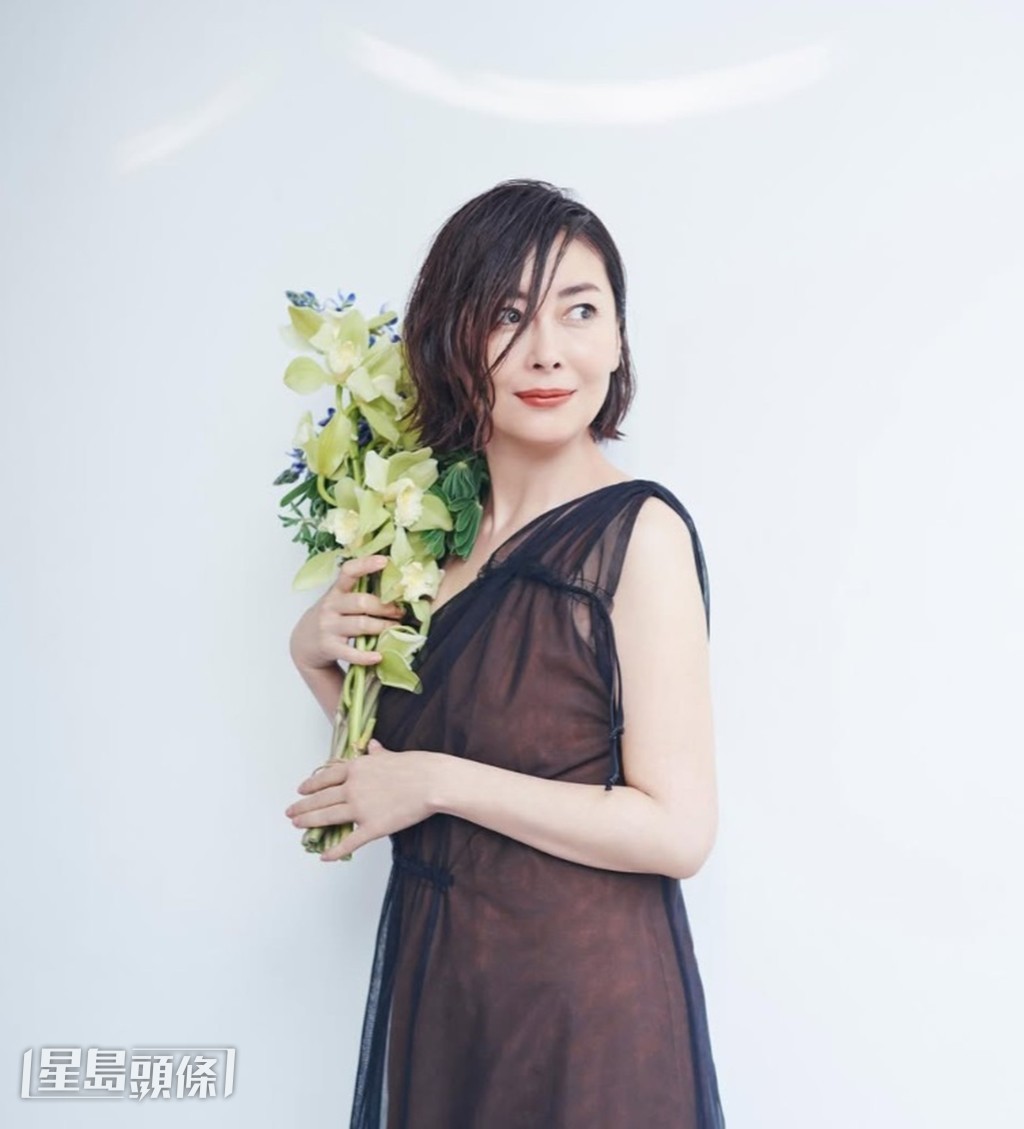 節目早前報道了「中山美穗浸浴致死」,令愛浸浴的Cathy得悉「熱休克」的危險性。 節目早前報道了「中山美穗浸浴致死」,令愛浸浴的Cathy得悉「熱休克」的危險性。