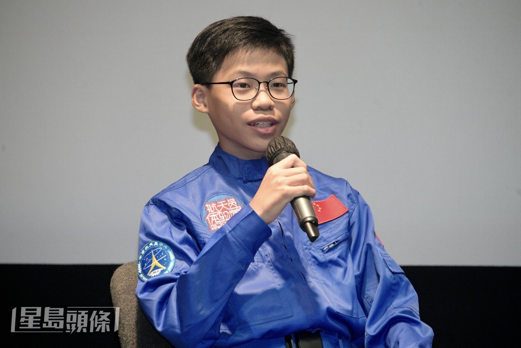 顏英明 顏英明