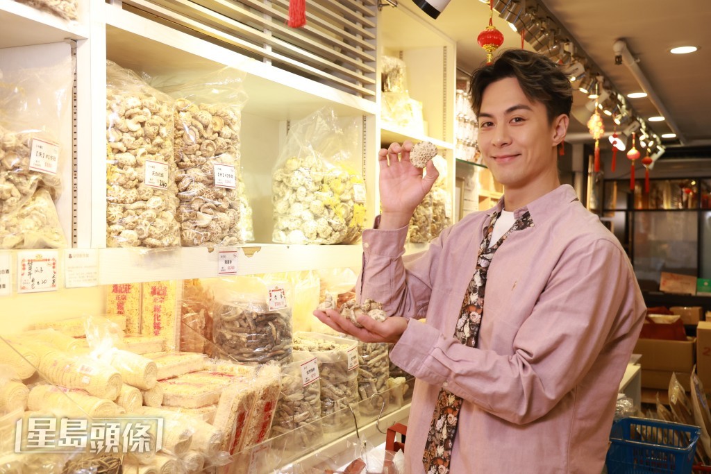 朱鑑然透露父母好注重「補氣」食療。