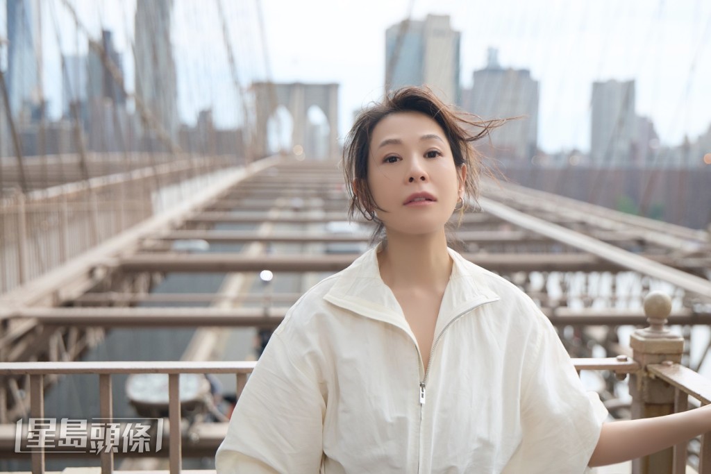 同時劉若英也獻上2026年最新單曲《你從春天走來》。