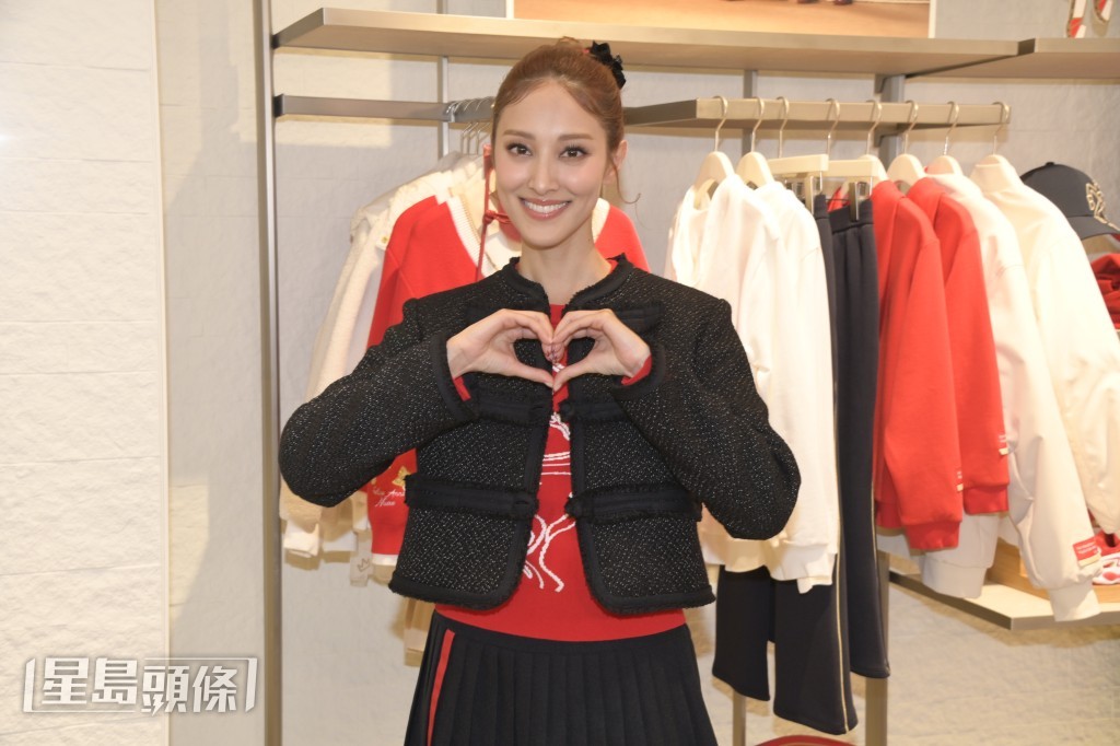 Grace又指入行初時好介懷外間對她的睇法，靠慢慢努力去證明。