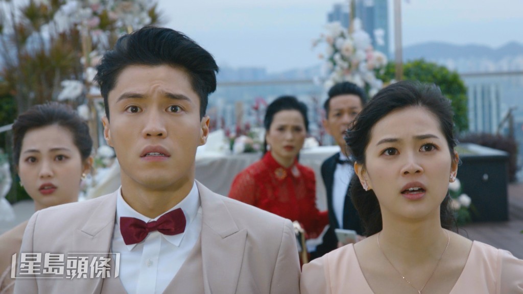 两人继《下流上车族》后再演一对，默契十足！