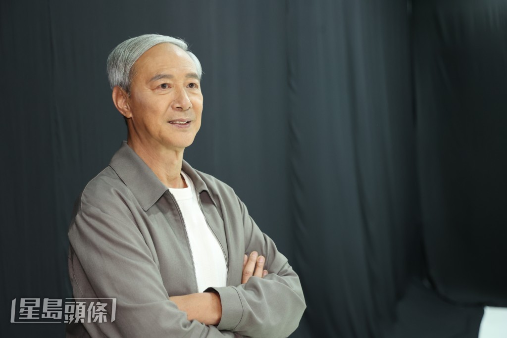 陳榮峻透露近年減少接job為照顧太太。