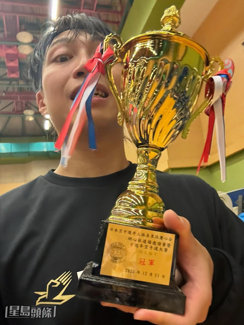 他形容這次勝利猶如打下「逆境波」。