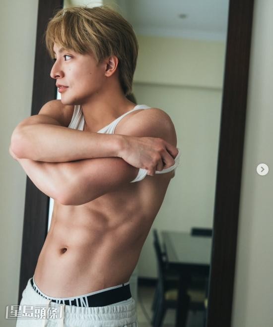 白濱亞嵐亦退出EXILE,專注於個人活動及其他團體活動。 白濱亞嵐亦退出EXILE,專注於個人活動及其他團體活動。