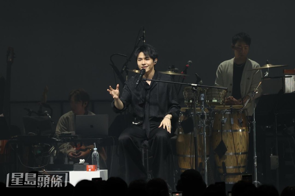 粉絲都希望他明年開騷，陳卓賢反而希望先出碟。