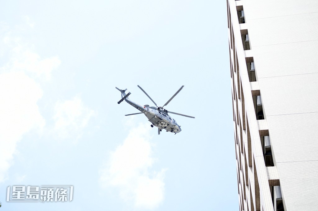 傷者由直升機送院。楊偉亨攝
