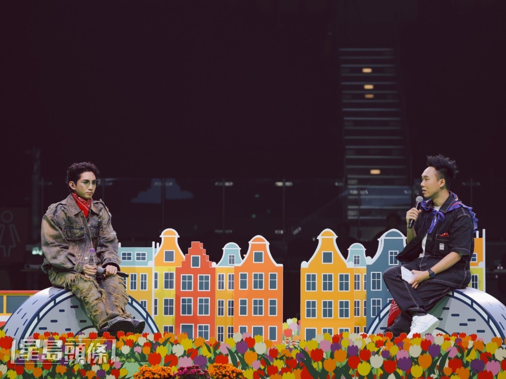 Lokman 與粉絲分享未來的夢想。 Lokman 與粉絲分享未來的夢想。